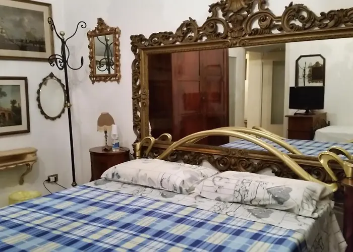 Casa Gramsci Bed & Breakfast *